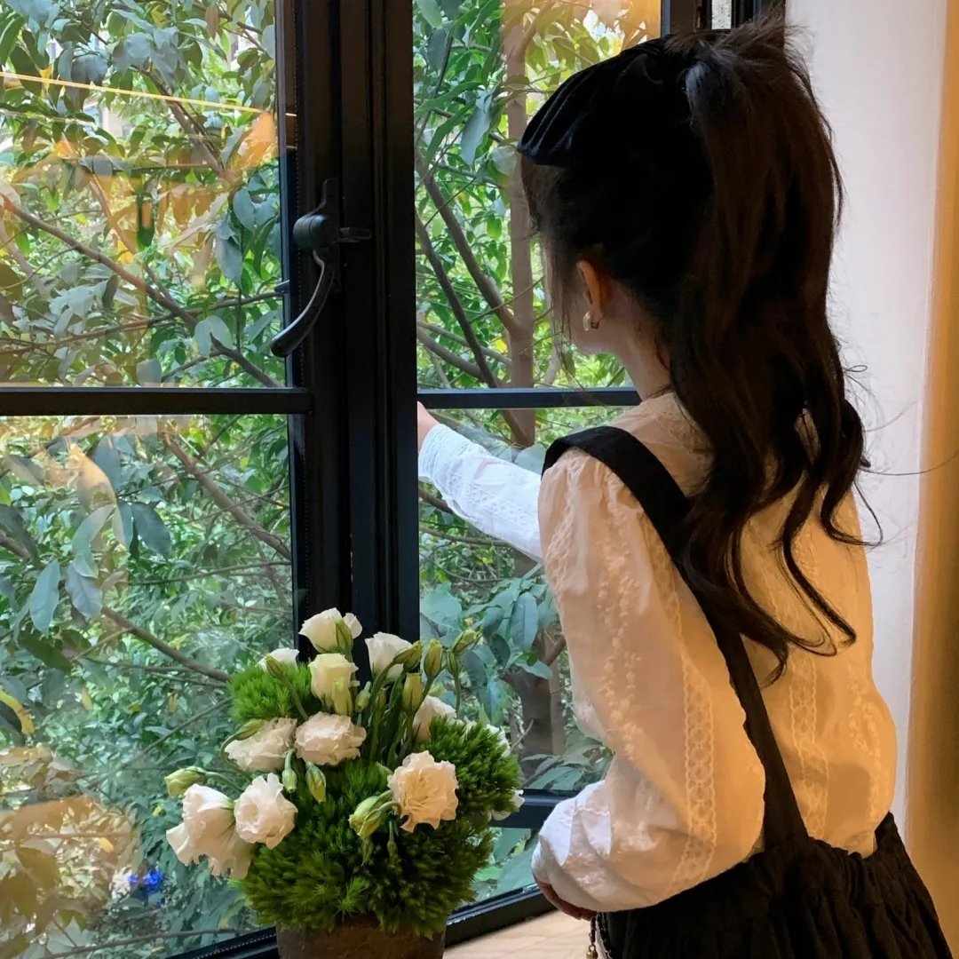 不爱江山爱美人